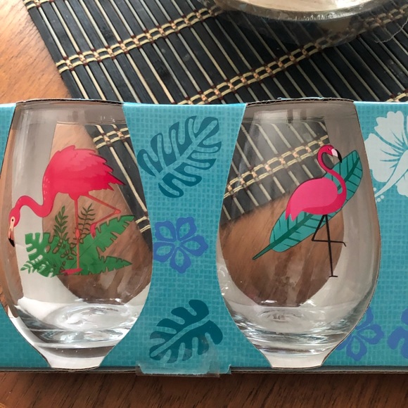 Set of 4 wine glasses - Picture 7 of 8